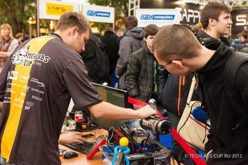 Киберспорт - Финал TECHLABS CUP RU 2012: Overclocking